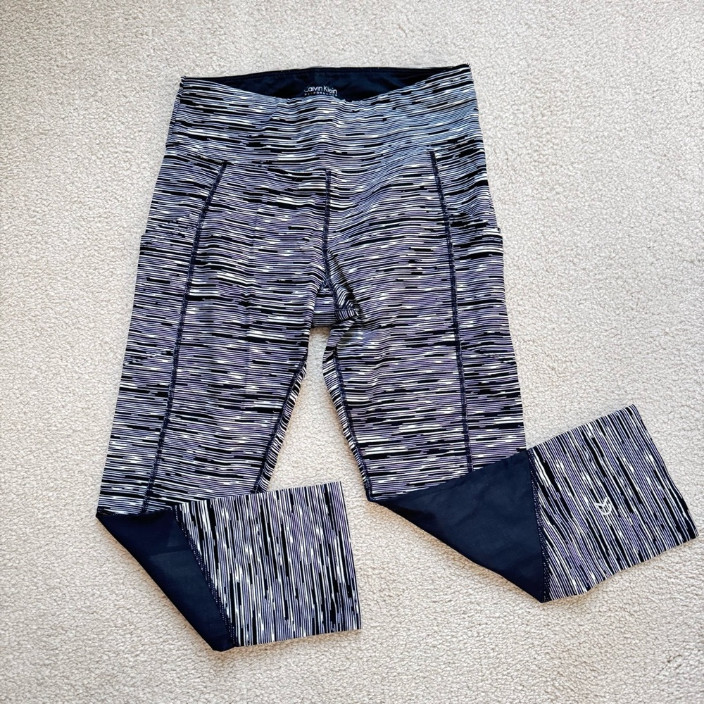Calvin Klein cropped leggings